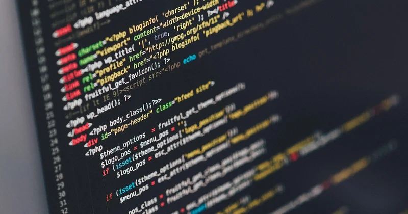 Open source, propriétaire, hébergé : le comparatif honnête