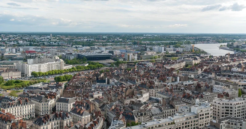 Pourquoi la question se pose différemment à Nantes